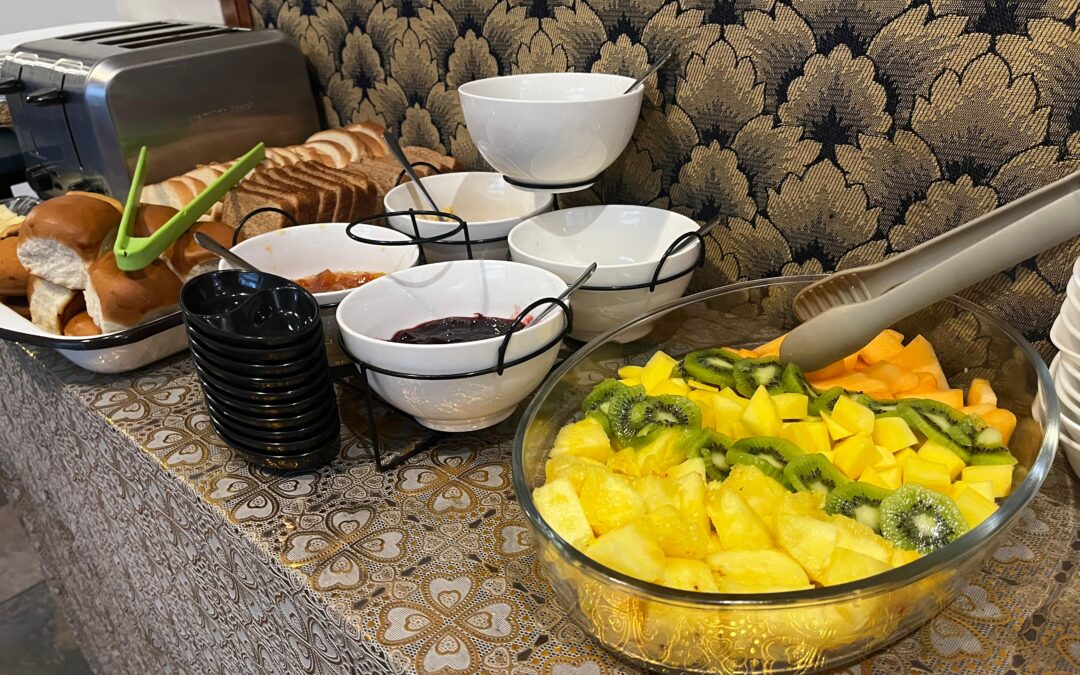 ¿Qué incluye el desayuno buffet de Pepe’s House Cuenca?