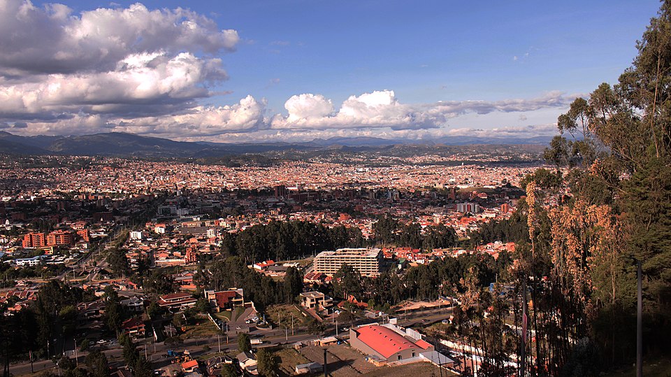 ¿Cuáles son los mejores miradores de Cuenca para ver el atardecer?